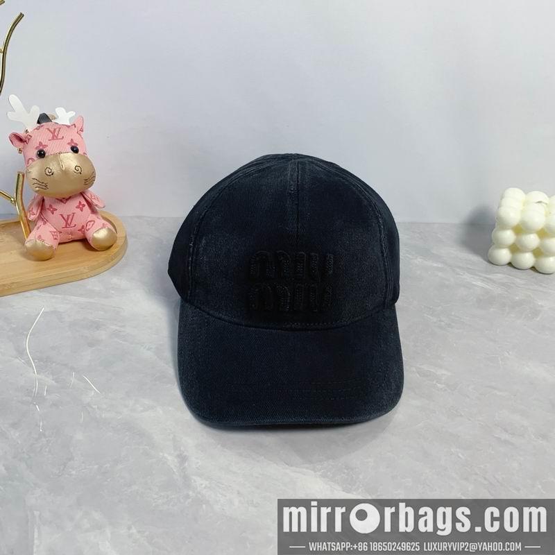 Miumiu Hat dx64