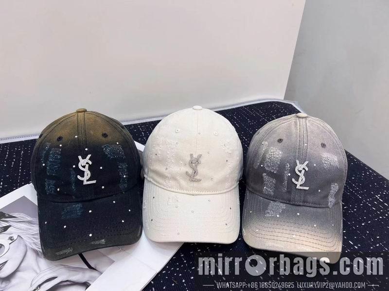 YSL Hat dx23