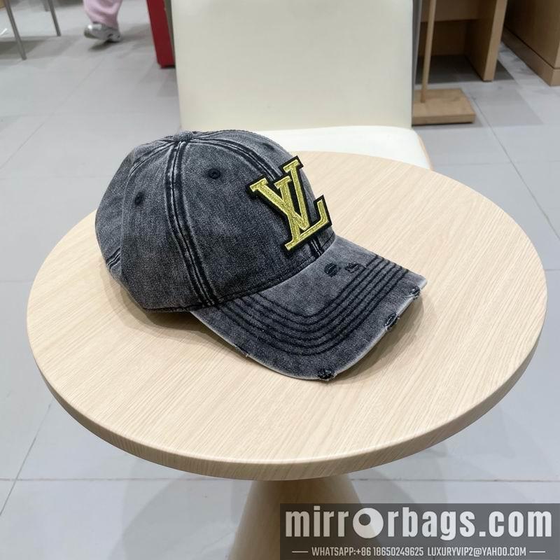 LV Hat 010903