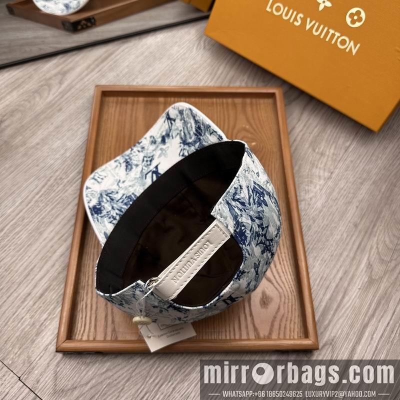 LV Hat dx44