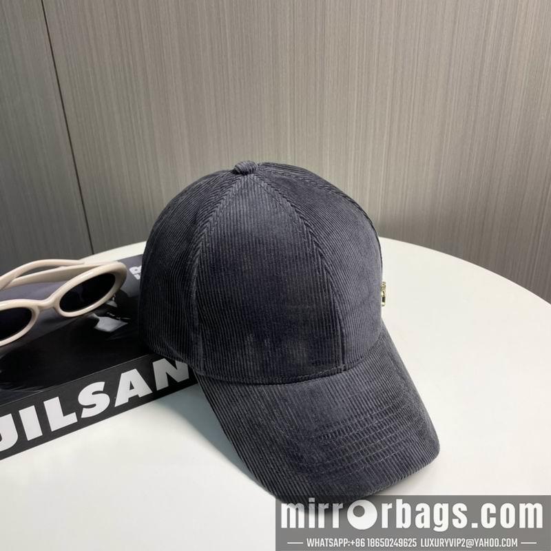 LV Hat dx113