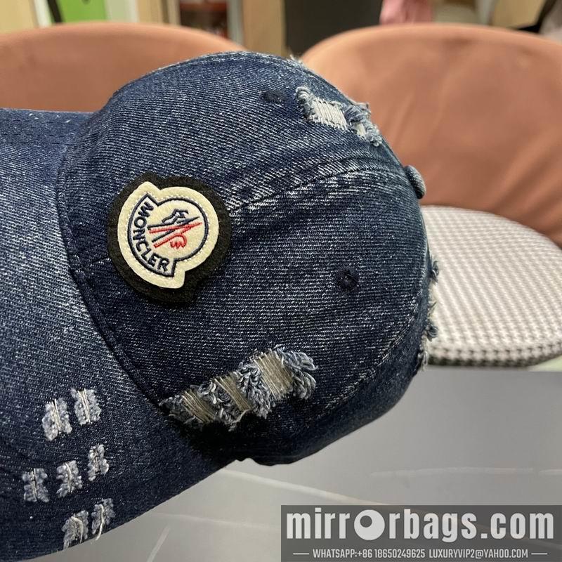 Moncler Hat 041404