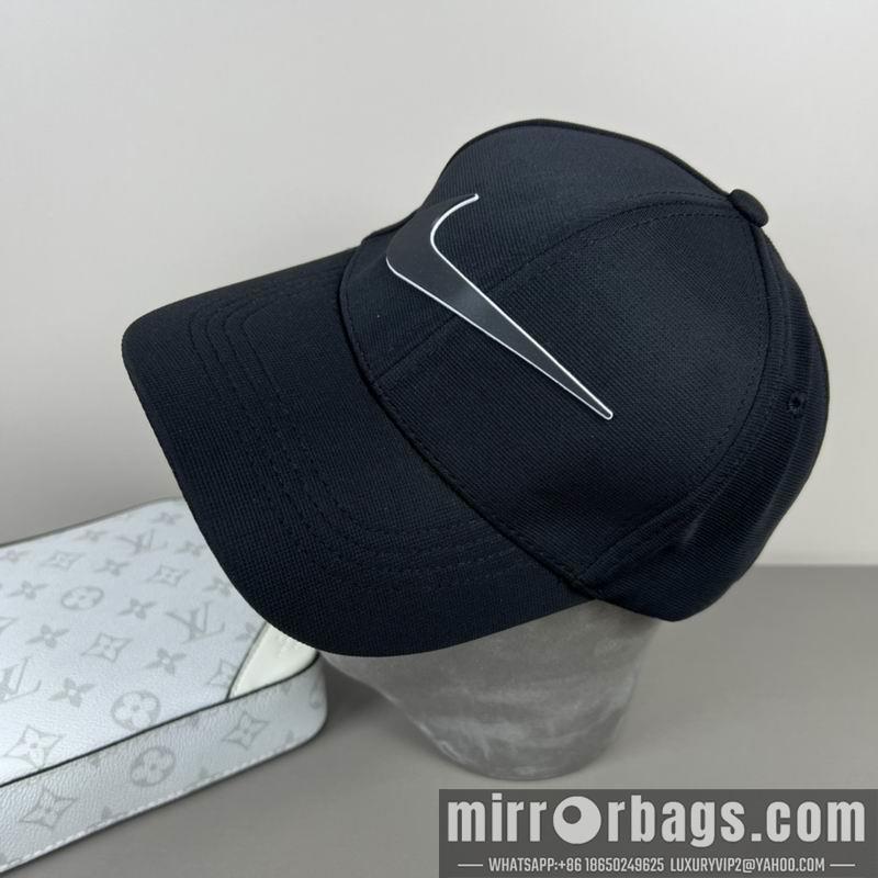 Nike Hat dx13