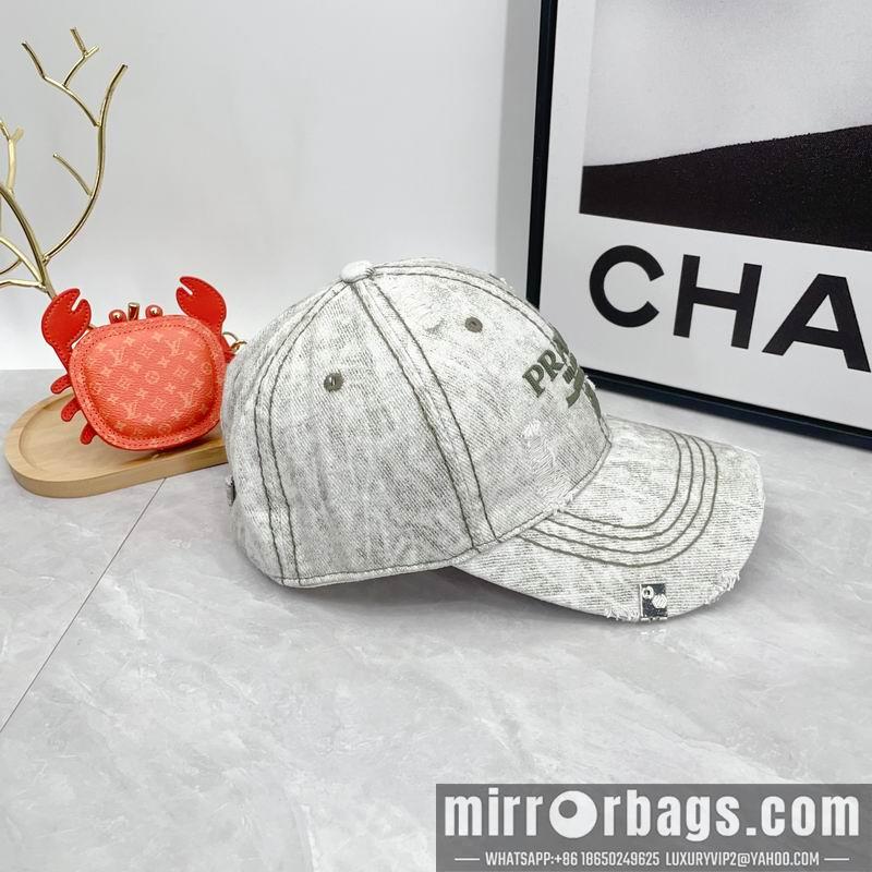 Prada Hat dx14