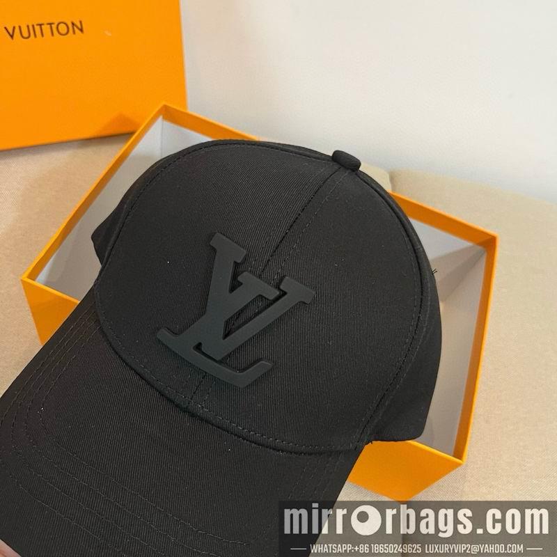 LV Hat dx40