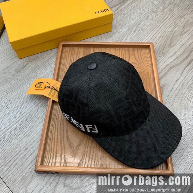 Fendi Hat dx101