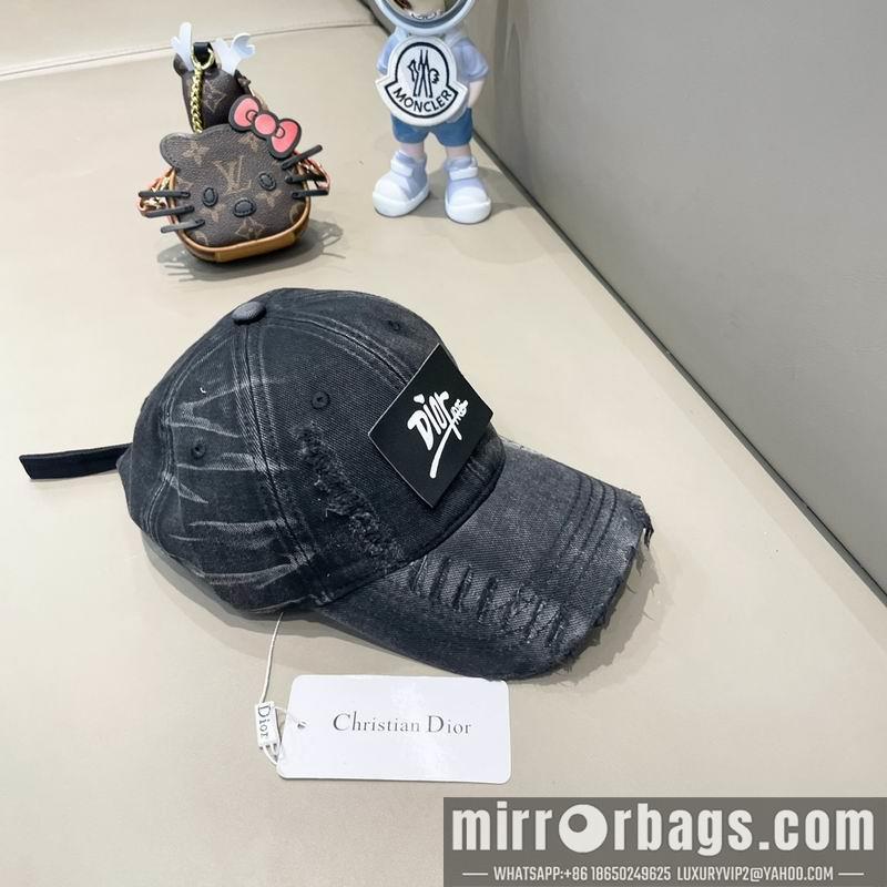 Dior Hat 072803