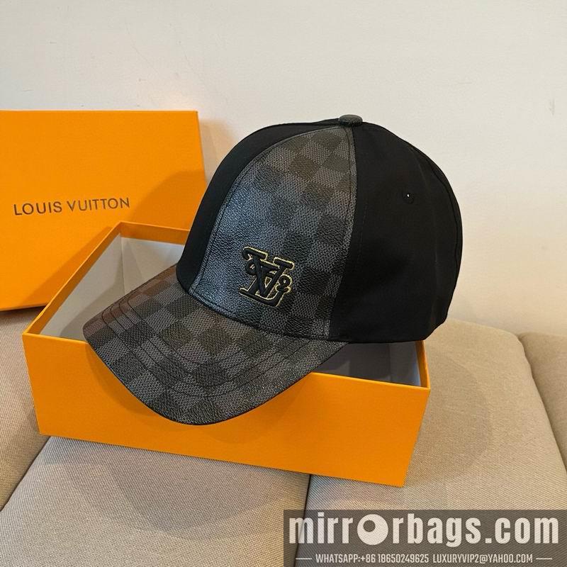 LV Hat dx37