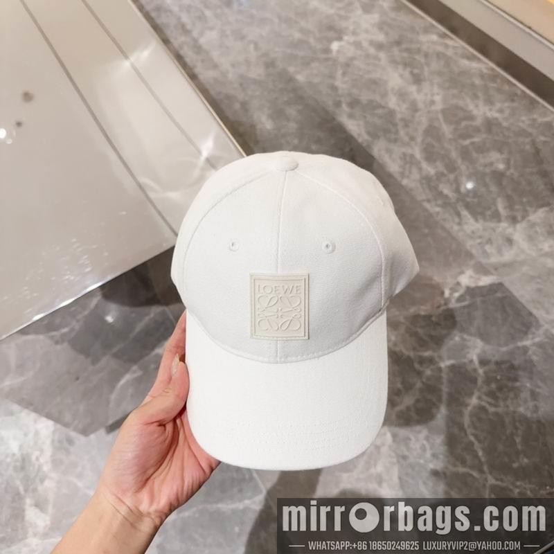 Loewe Hat dx19