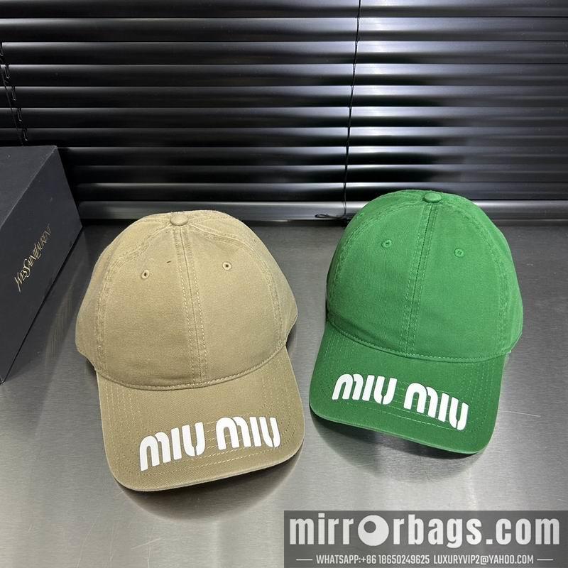 MiuMiu Hat hm10