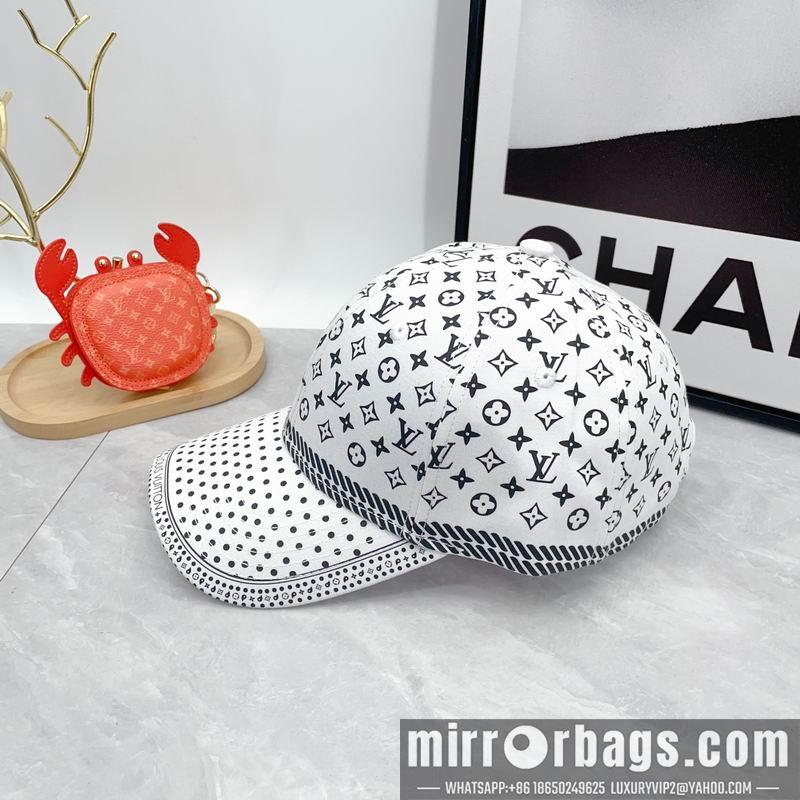LV Hat dx22