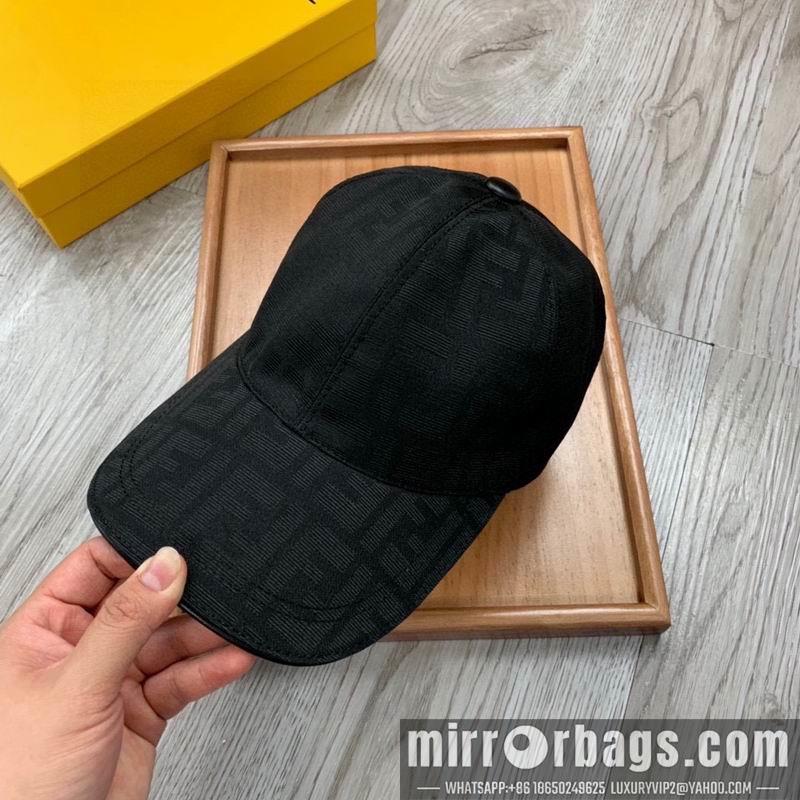 Fendi Hat dx99