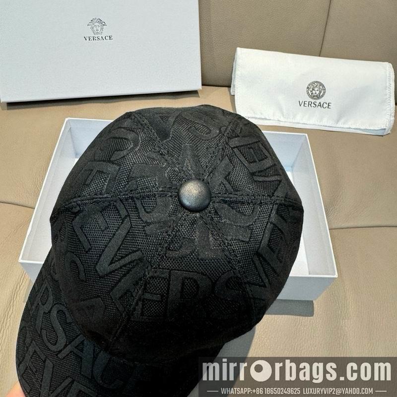 Versace Hat dx09