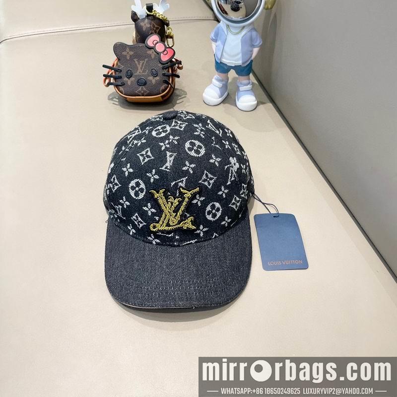 LV Hat 081804