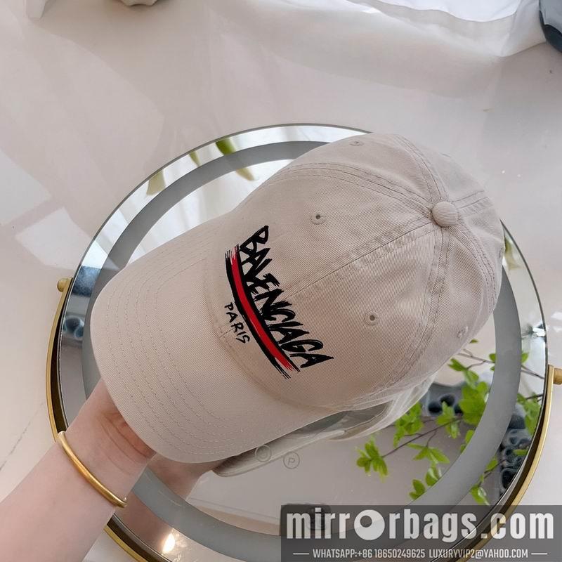 Balenciaga Hat dx27