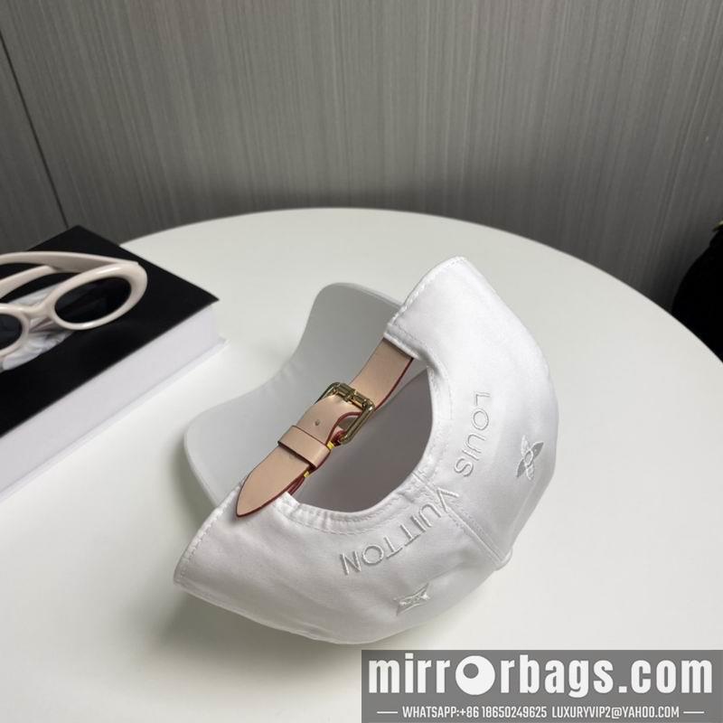 LV Hat 090601