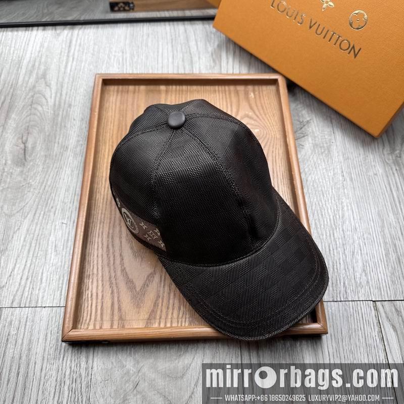 LV Hat dx47