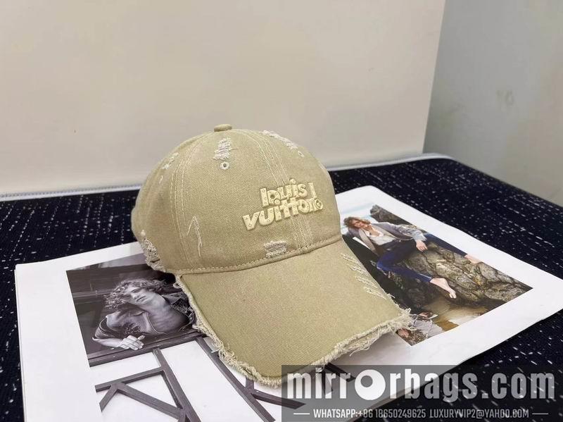 LV Hat dx109