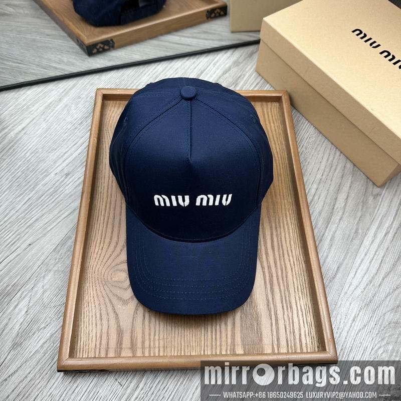 Miumiu Hat dx60