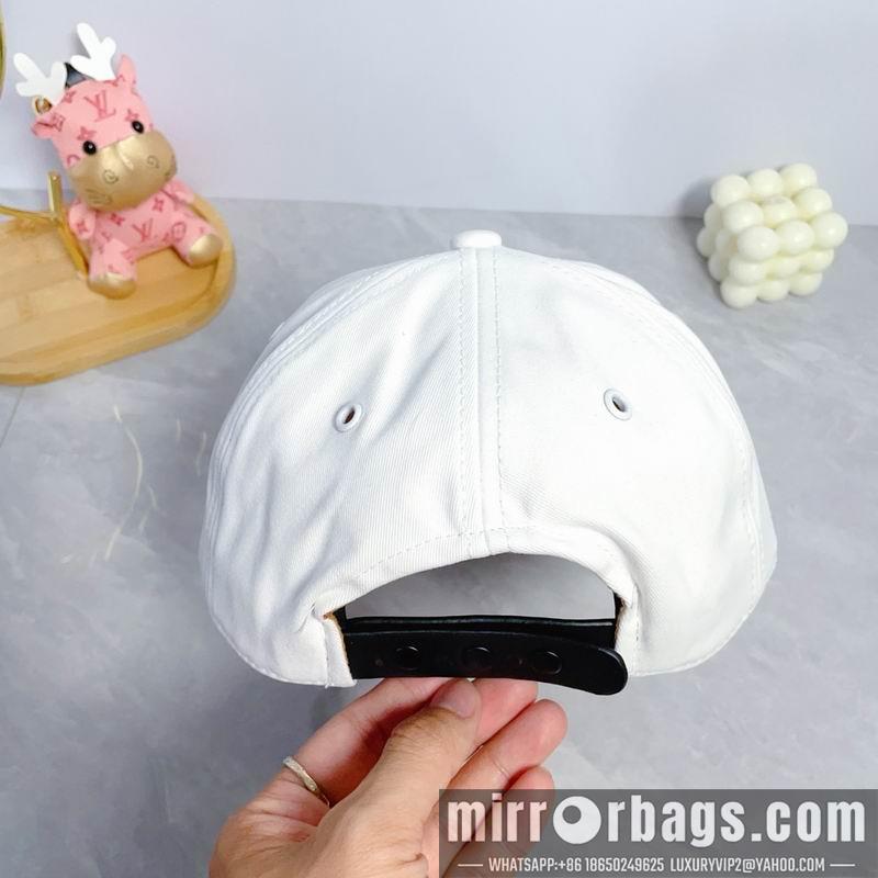 Burberry Hat dx20