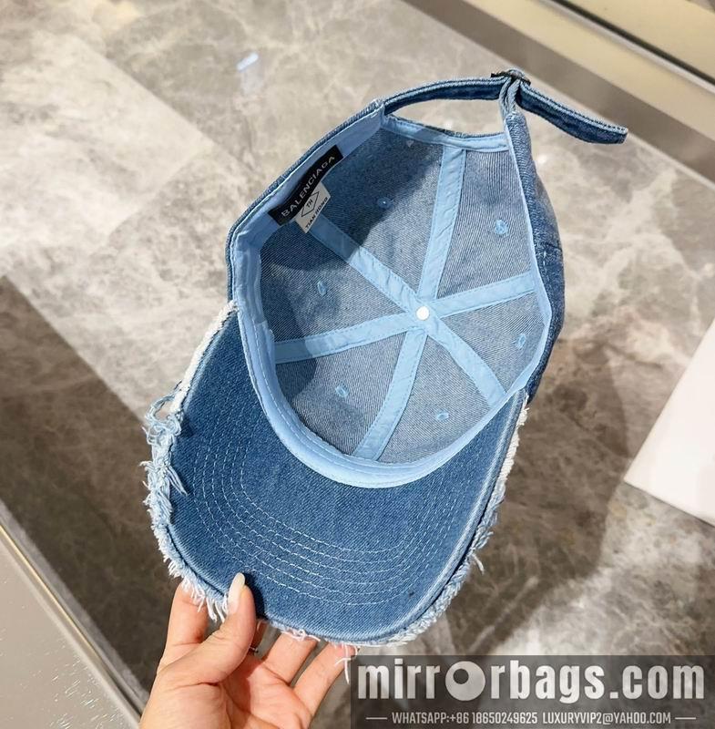 Balenciaga Hat 120447