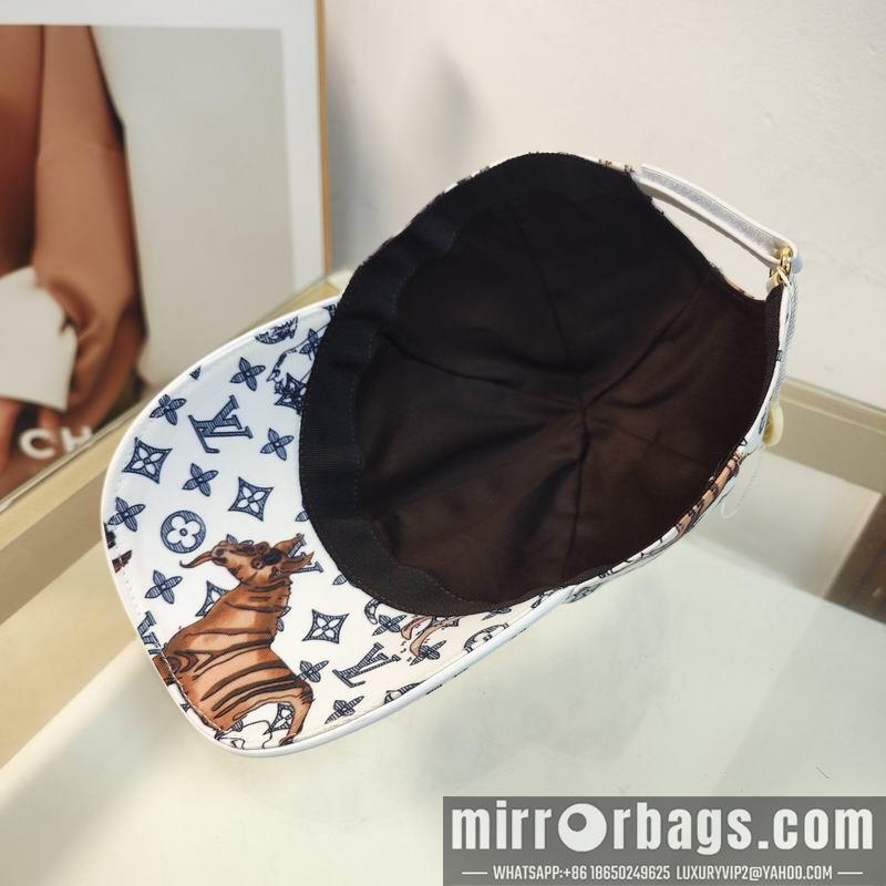 LV Hat dx154