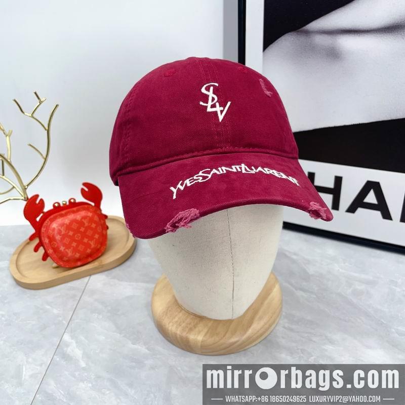 YSL Hat dx32