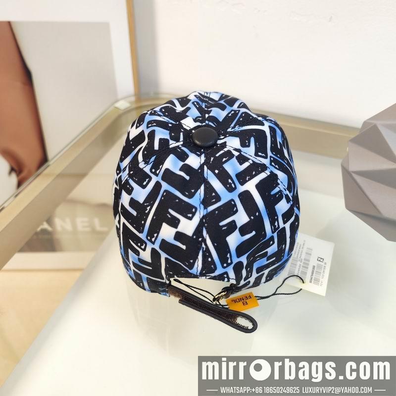 Fendi Hat dx80