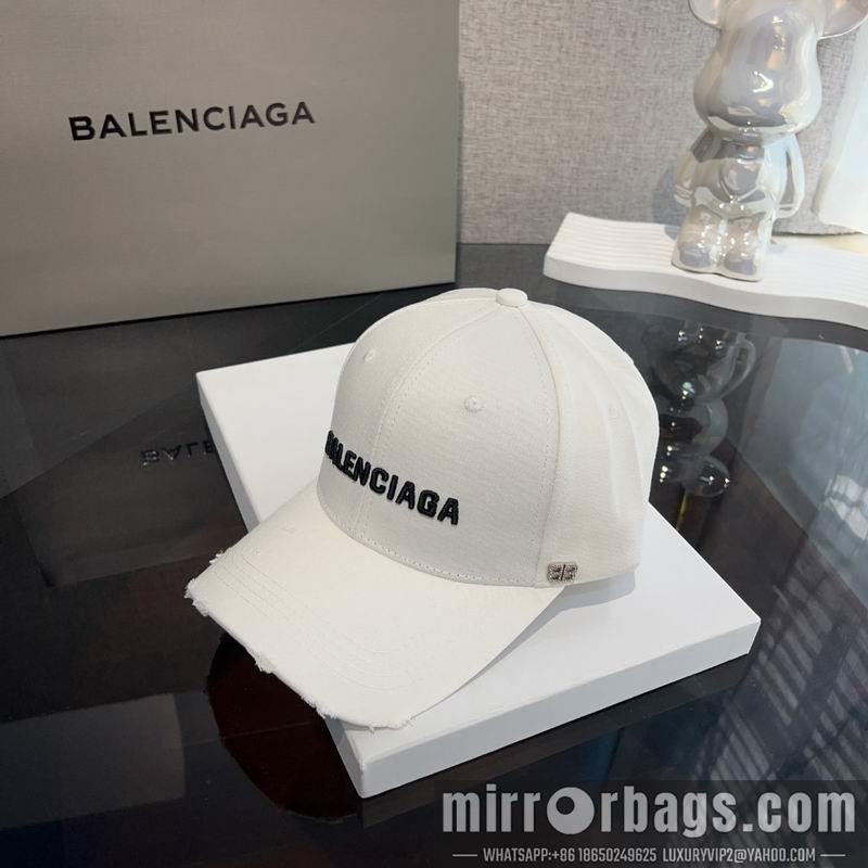 Balenciaga Hat dx06