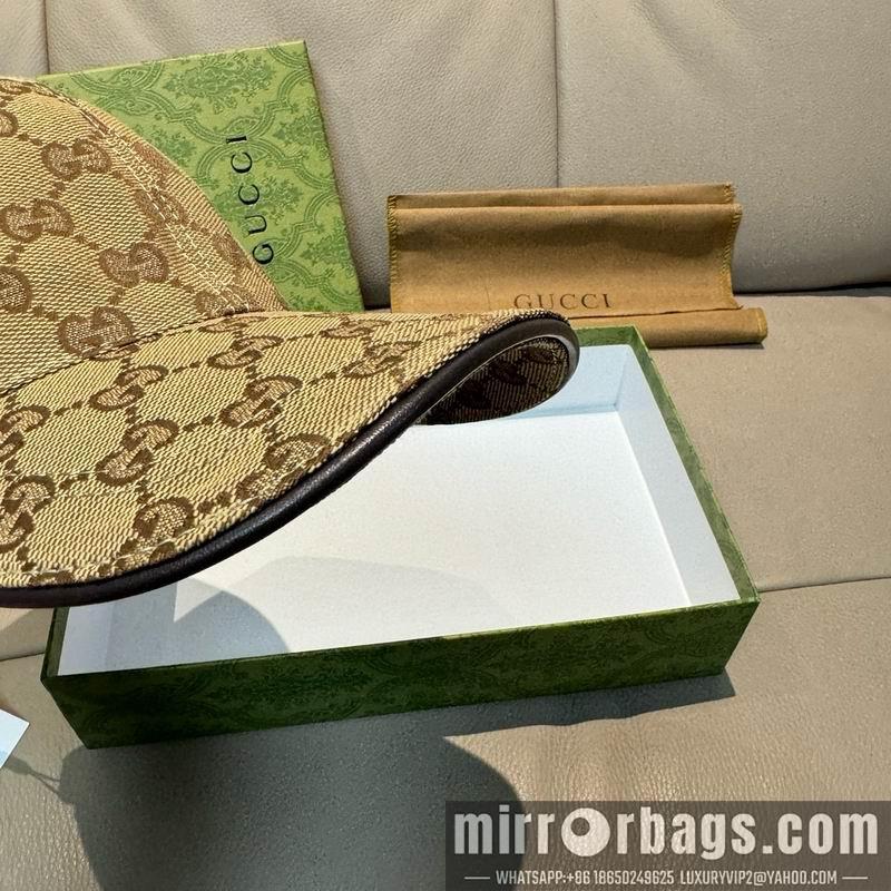 Gucci Hat dx157