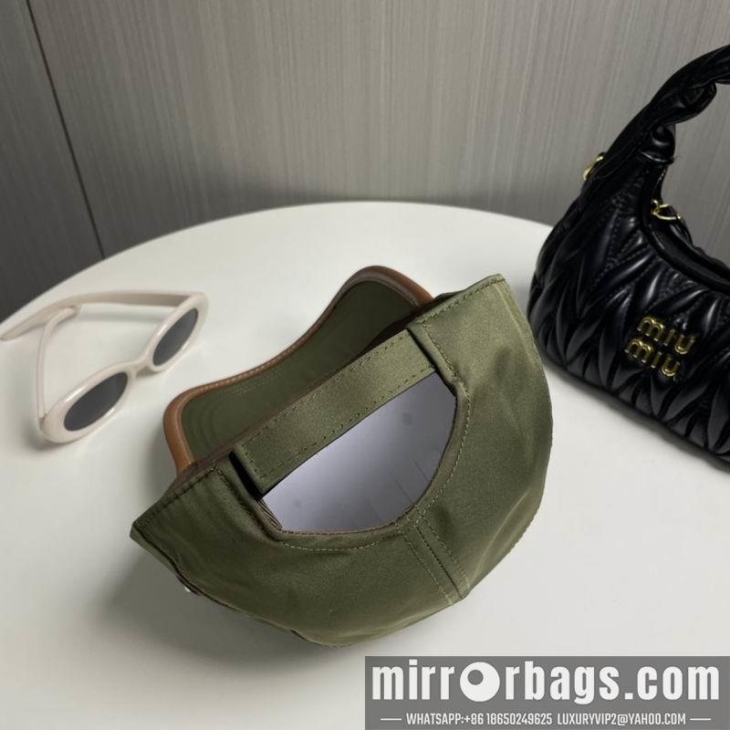 Prada Hat dx27