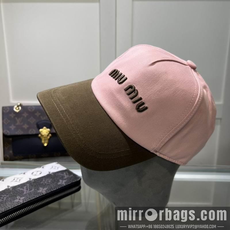 Miumiu Hat 071302