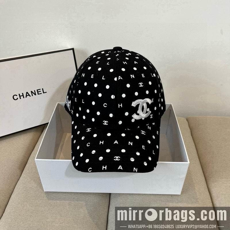 Chanel Hat dx30