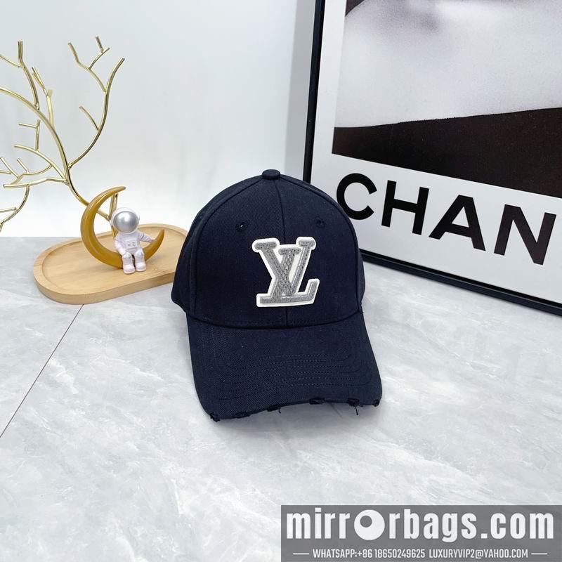 LV Hat dx158
