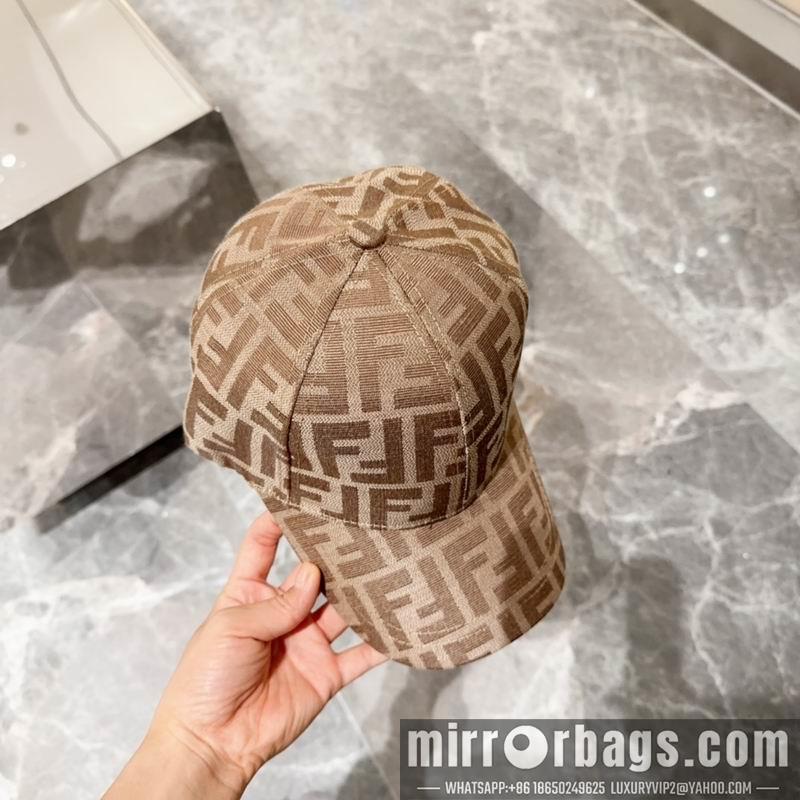 Fendi Hat dx28