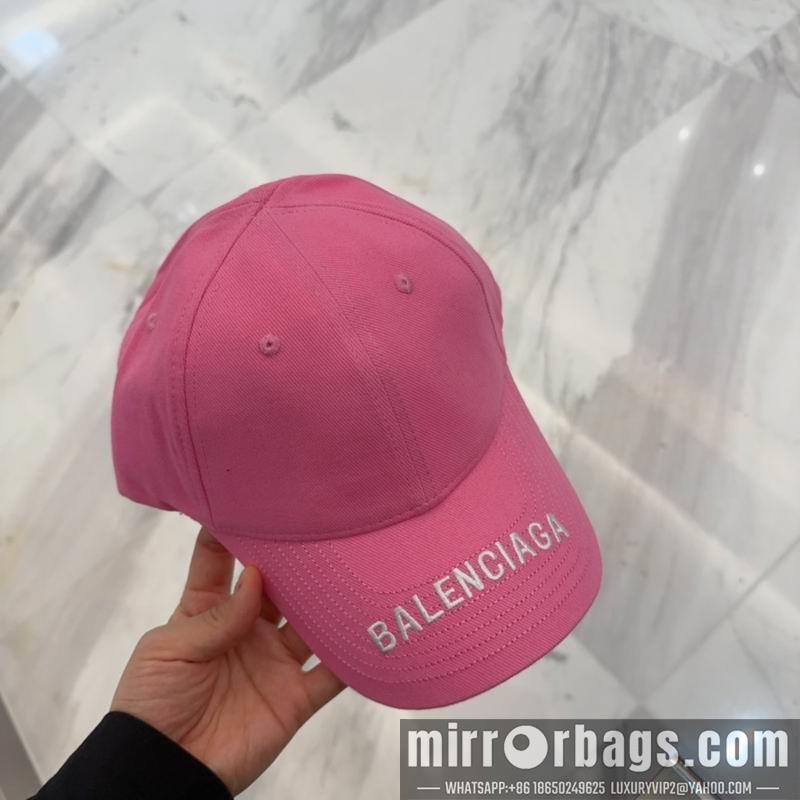 Balenciaga Hat dx75