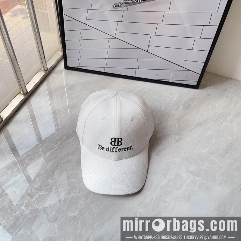 Balenciaga Hat 041703