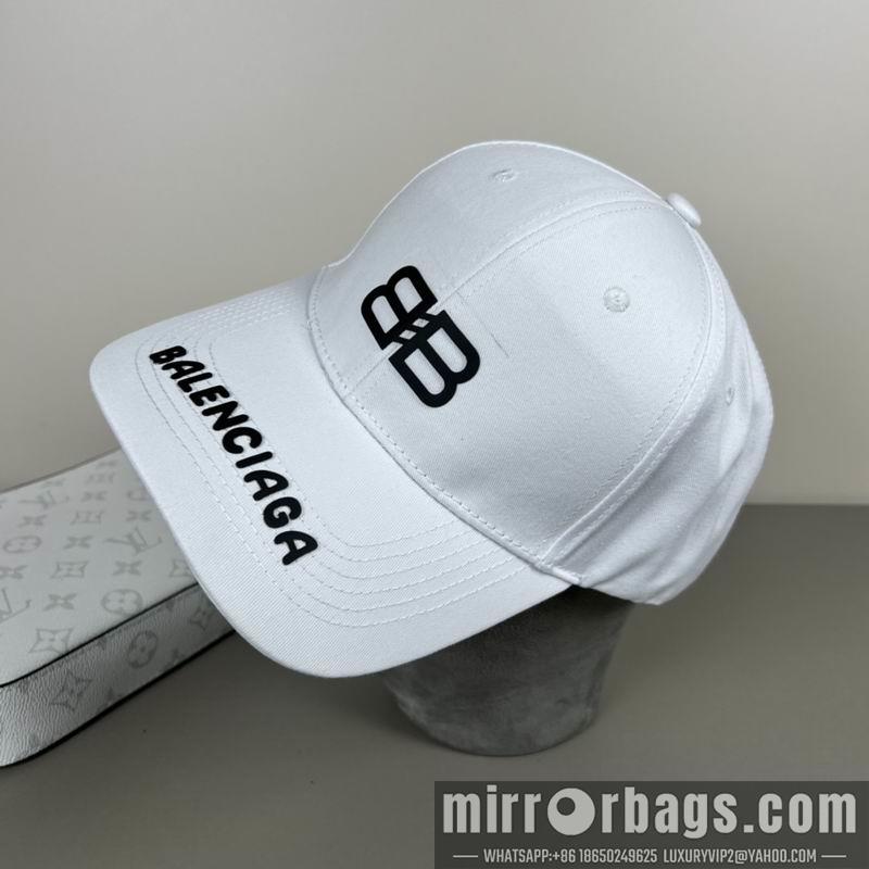 Balenciaga Hat dx47