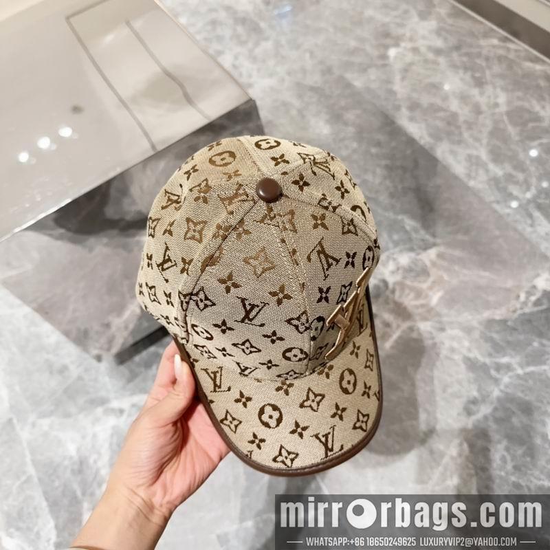 LV Hat dx38