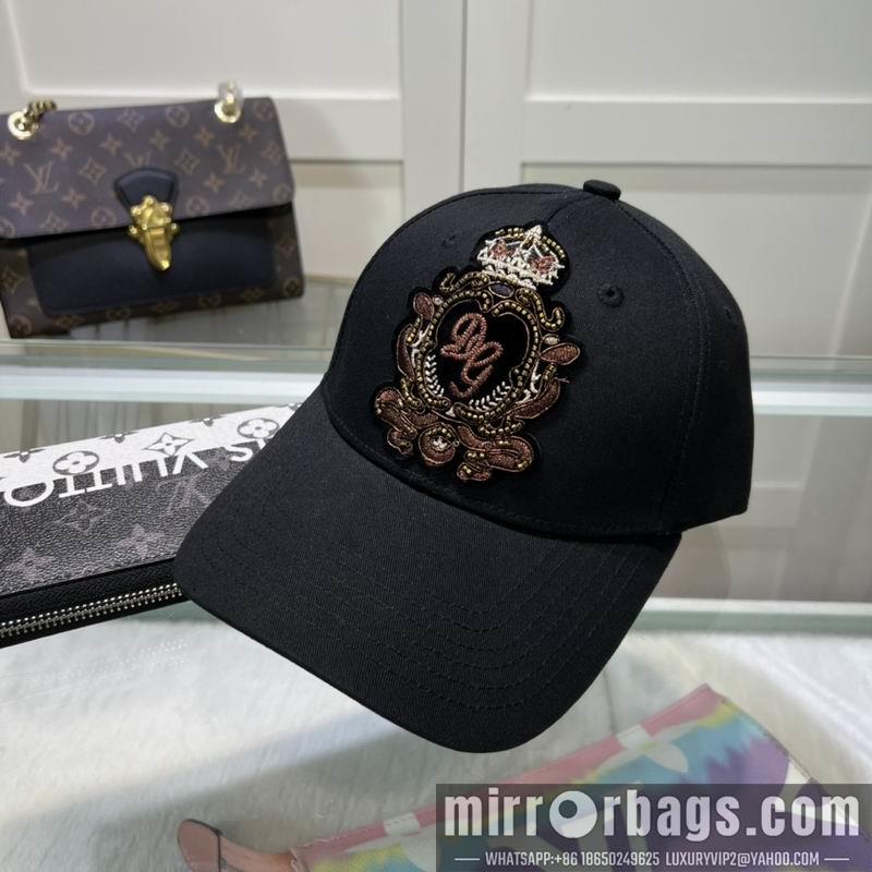 DG Hat dx03