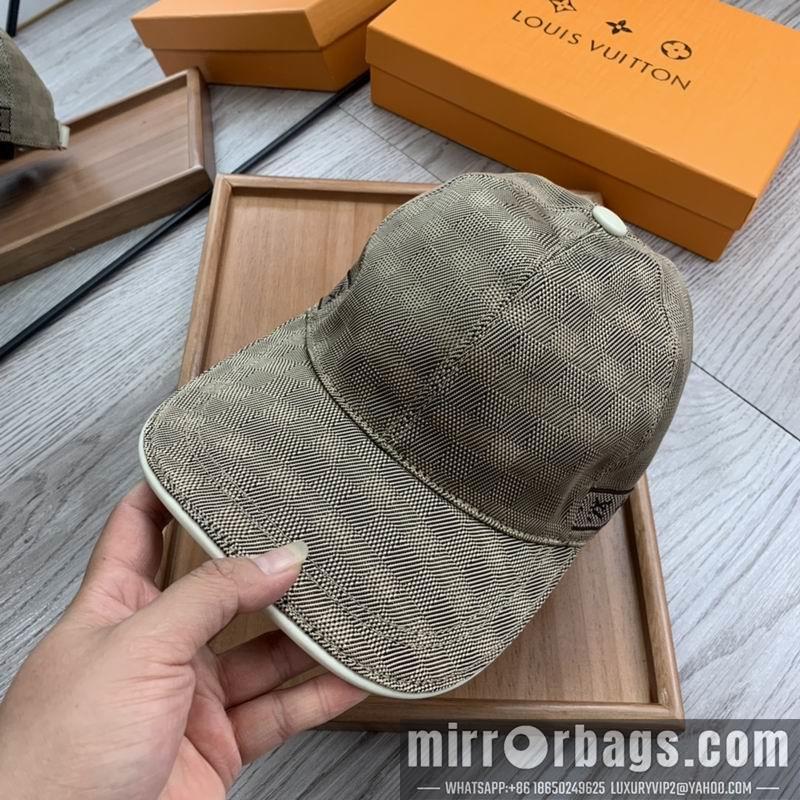 LV Hat dx151