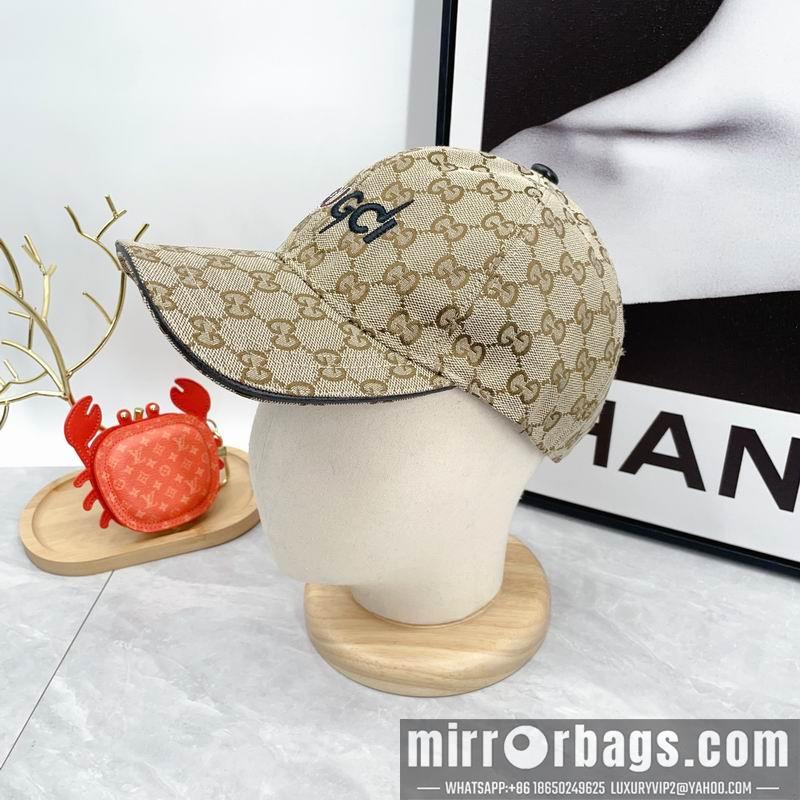 Gucci Hat dx10
