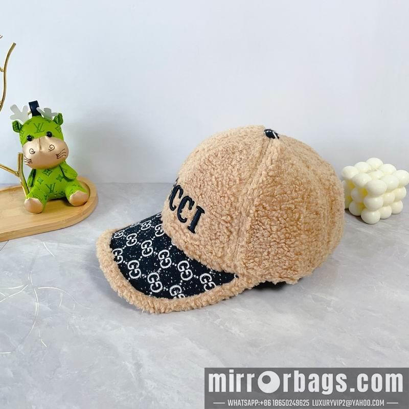 Gucci Hat dx140