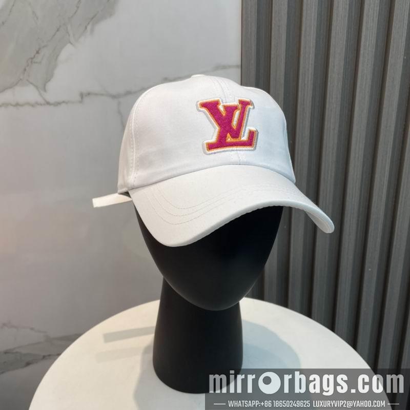 LV Hat dx159
