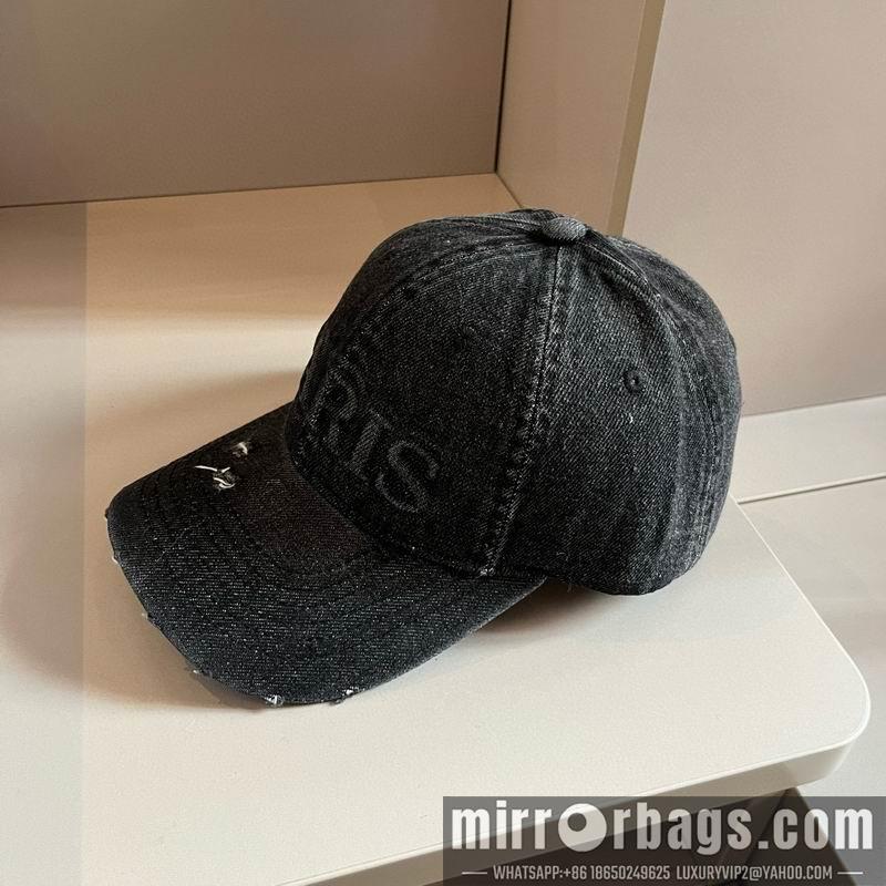 Prada Hat dx10