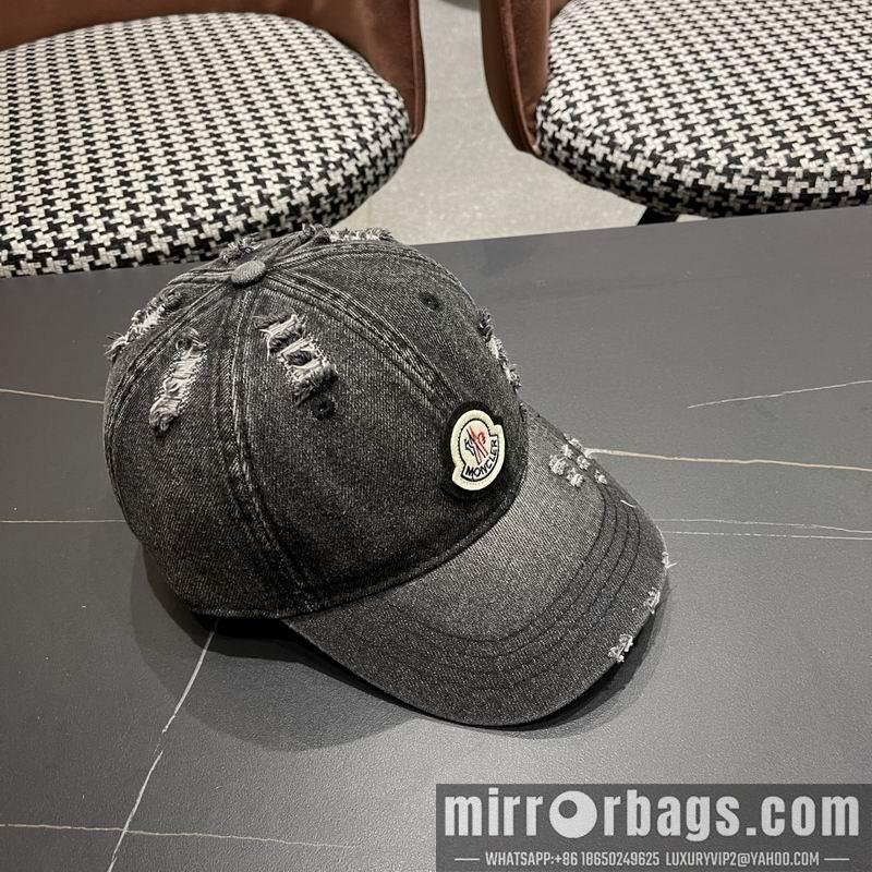 Moncler Hat 041404