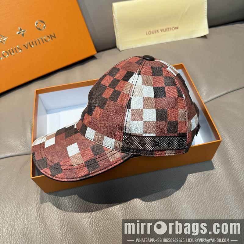 LV Hat dx161