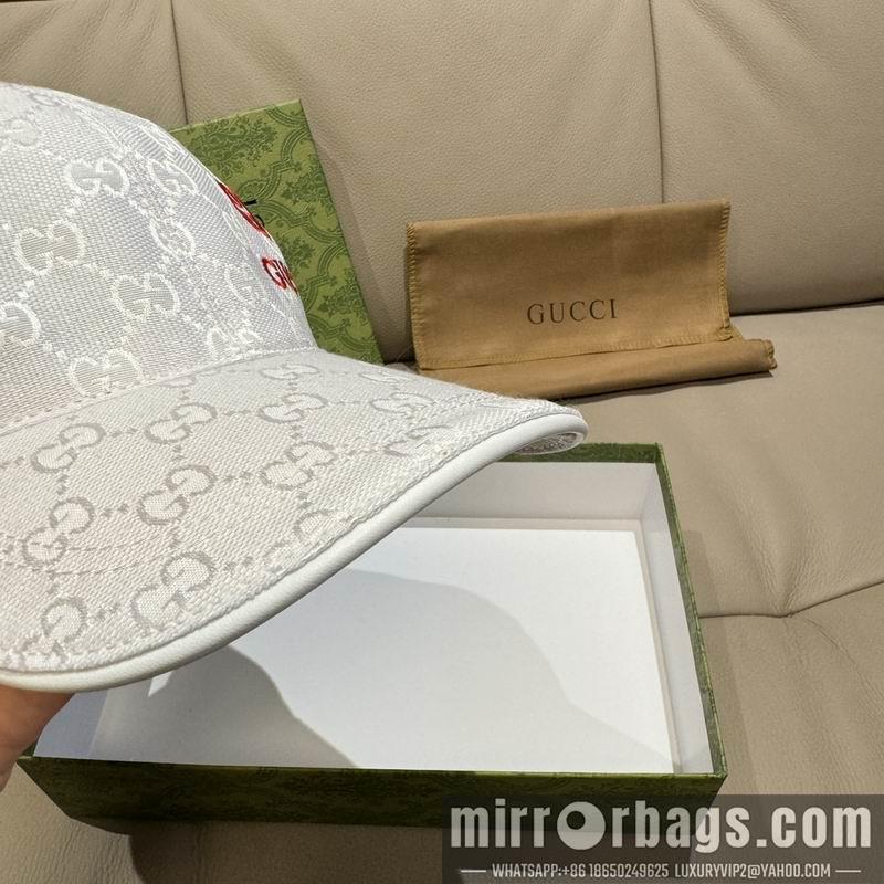 Gucci Hat 091402