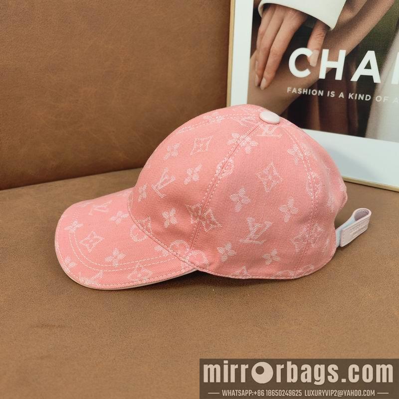 LV Hat dx80