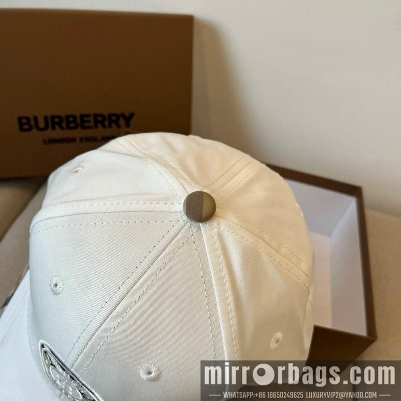 Burberry Hat dx09